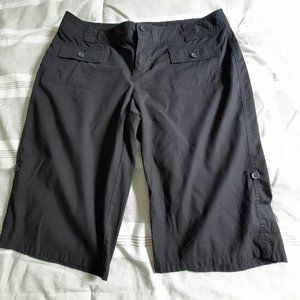 Stamp 10 Size 12 Women's Bermuda Dress Walking Shorts  Black Roll up hem